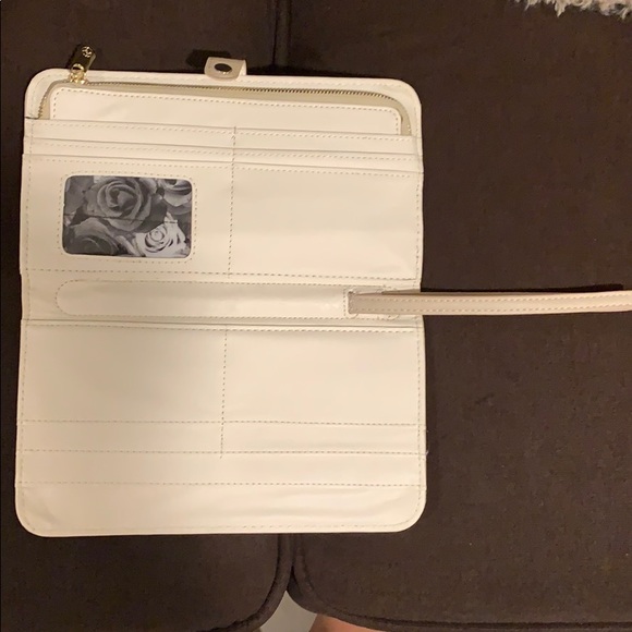 Adrienne Vittadini Wallet - Picture 4 of 4